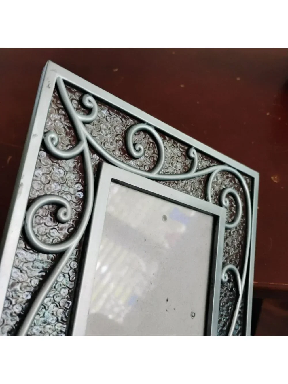 Vintage Silver Metal Scroll Picture Frame for 4x6 Photo, Freestanding Or Wall Mo